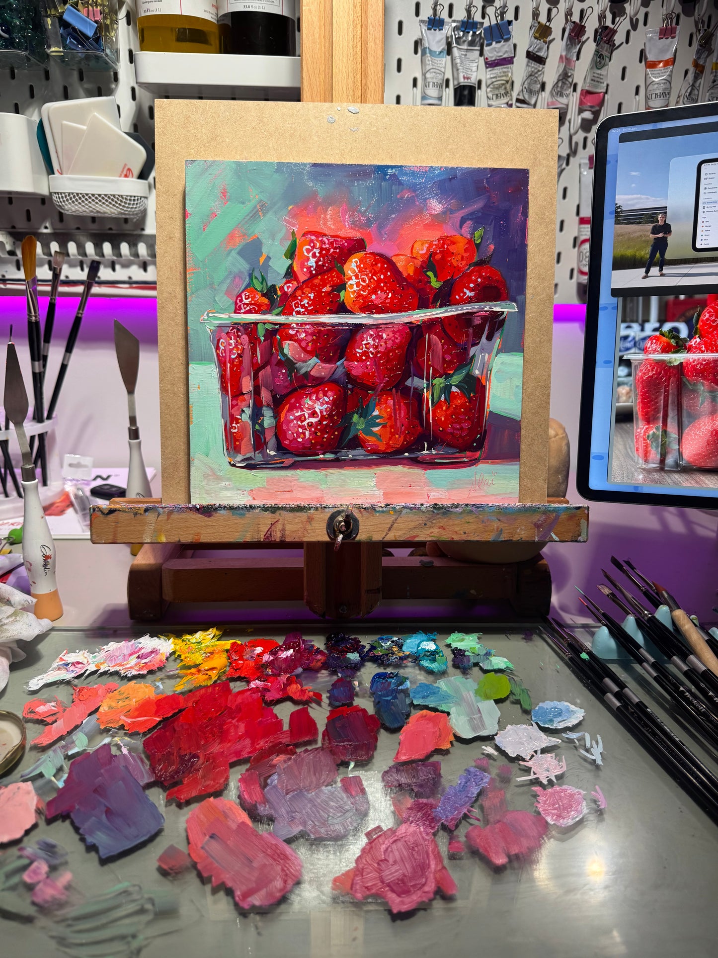 Strawberry box - Original Oil Painting